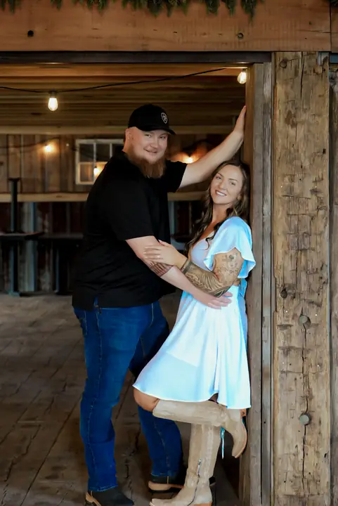 Couples & Engagement — Engagement — barn session