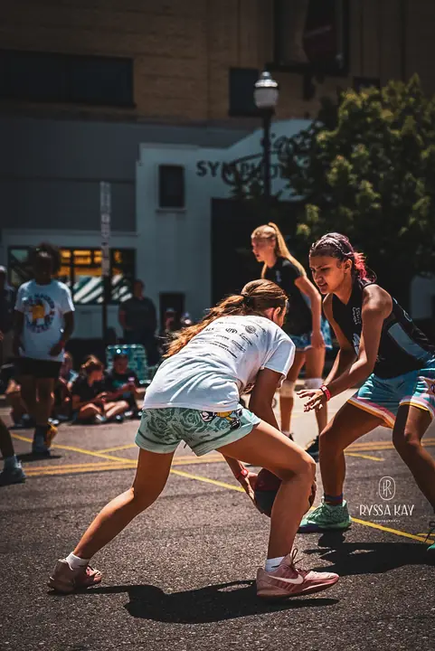 Sports & Action — Sports — basketball